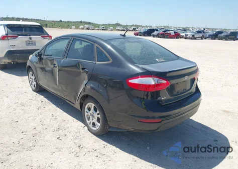 2015 Ford Fiesta Se z USA, uszkodzony, nr VIN 3FADP4BJ7FM141573